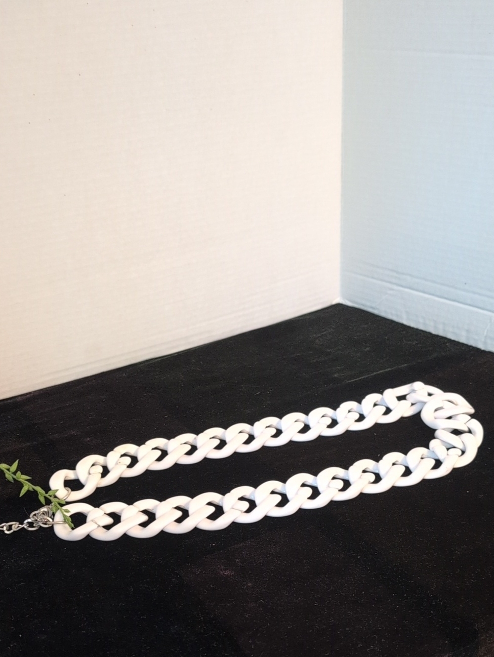 White Chunky Chain Necklace - Women Jewelry